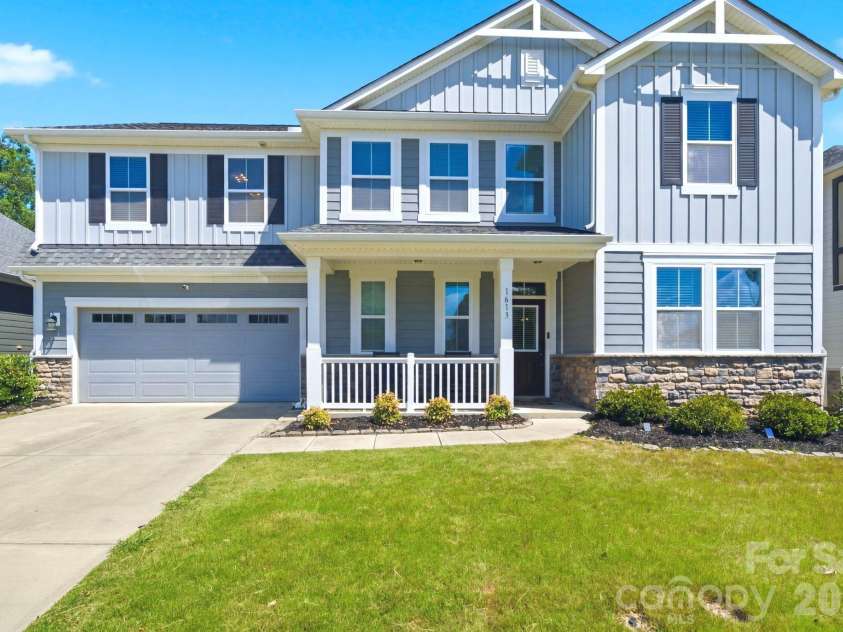 1613 Calder Drive, Indian Trail, NC 28079.  MLS# CAR4397830, YatesRealty ID 33088. Welcome home to Braeburn!