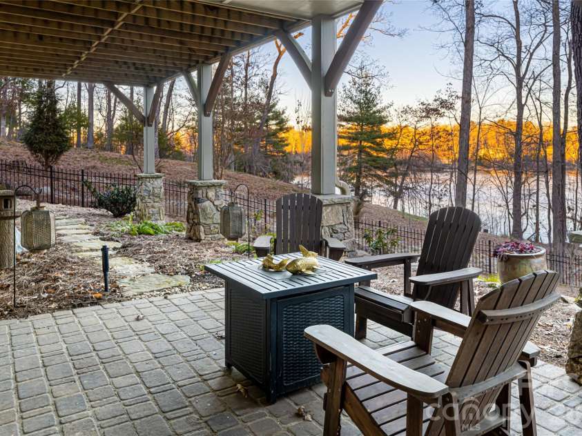 47 Twilight Sedge Drive, Biltmore Lake, NC 28715.  MLS# CAR4211901, YatesRealty ID 3309. 