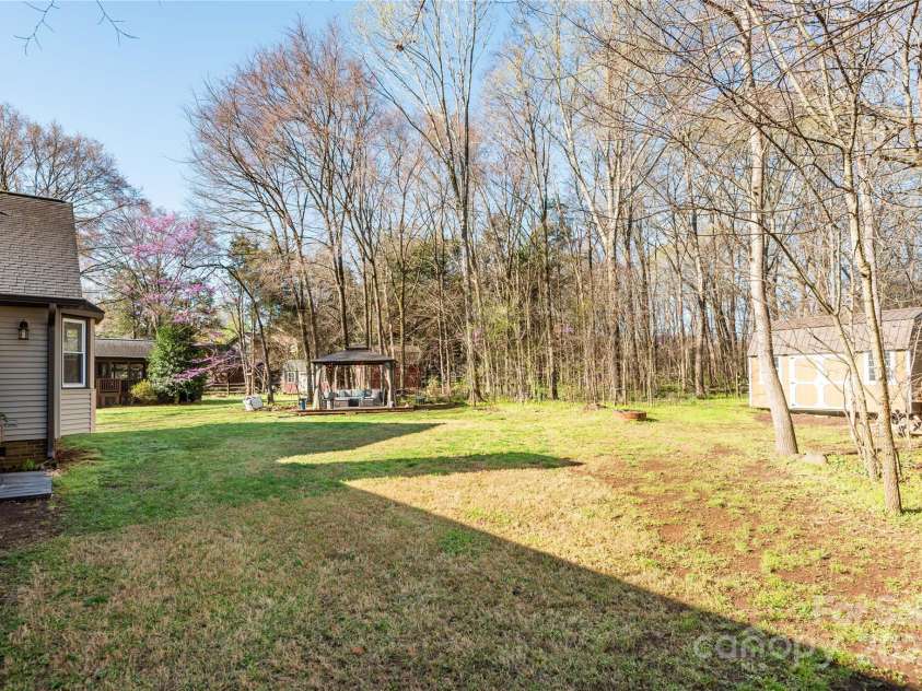 8276 Scarlet Oak Court, Harrisburg, NC 28075.  MLS# CAR4238905, YatesRealty ID 3309. 