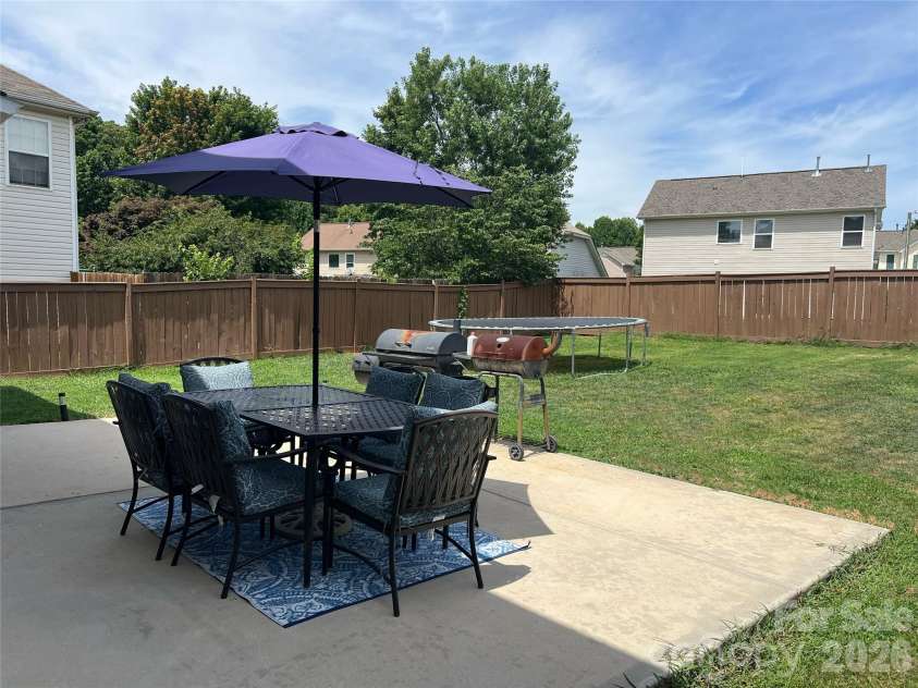 2717 Markham Woods Court, Charlotte, NC 28214.  MLS# CAR4395934, YatesRealty ID 33092. 