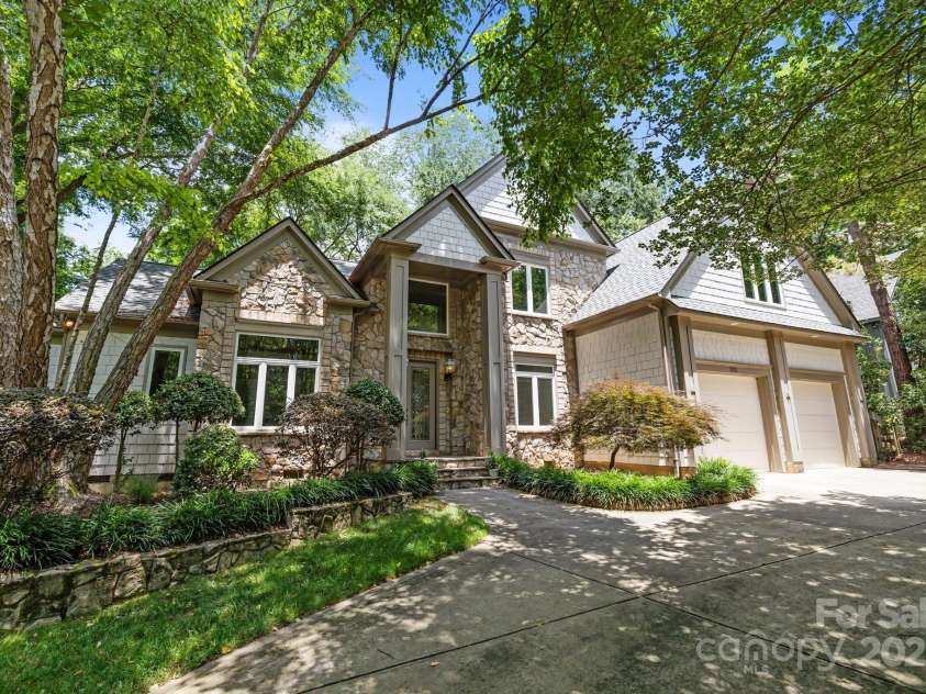 3932 Rounding Run Road, Charlotte, NC 28277.  MLS# CAR4256106, YatesRealty ID 33092. 