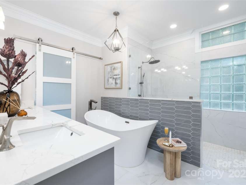 3932 Rounding Run Road, Charlotte, NC 28277.  MLS# CAR4256106, YatesRealty ID 33092. 