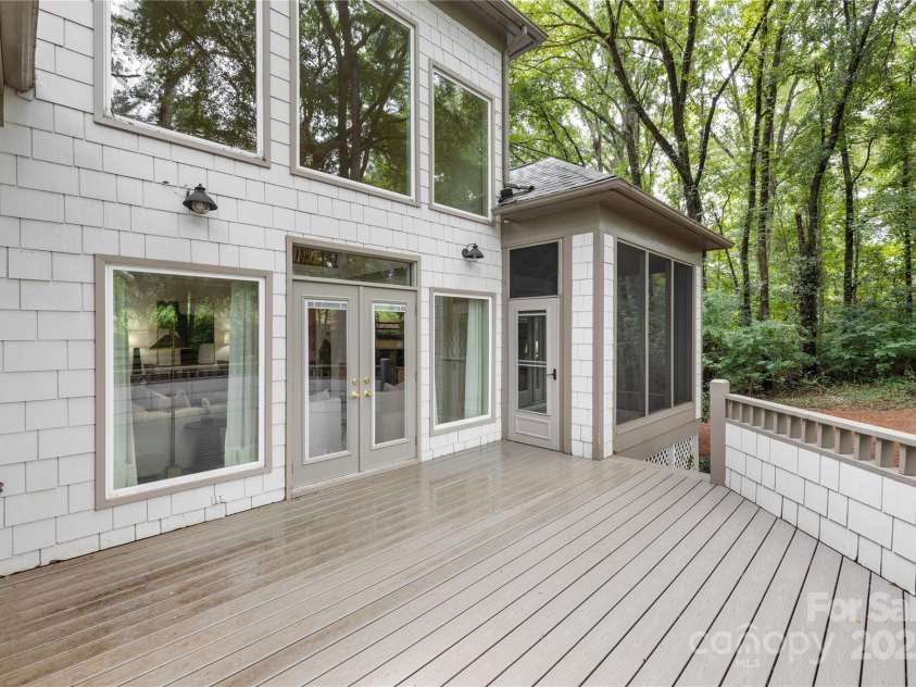 3932 Rounding Run Road, Charlotte, NC 28277.  MLS# CAR4256106, YatesRealty ID 33092. 