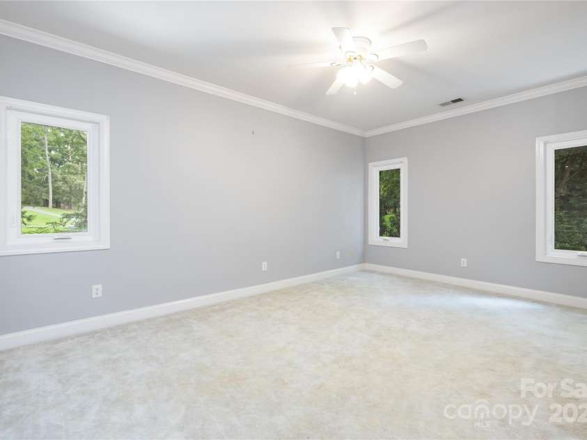 3932 Rounding Run Road, Charlotte, NC 28277.  MLS# CAR4256106, YatesRealty ID 33092. 
