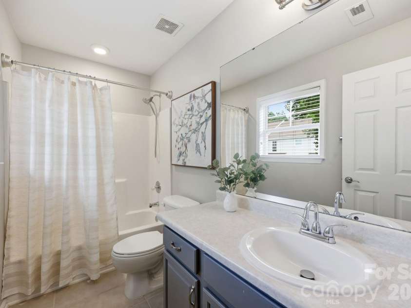 17307 Villanova Road, Huntersville, NC 28078.  MLS# CAR4397215, YatesRealty ID 33094. Secondary BR- private bath