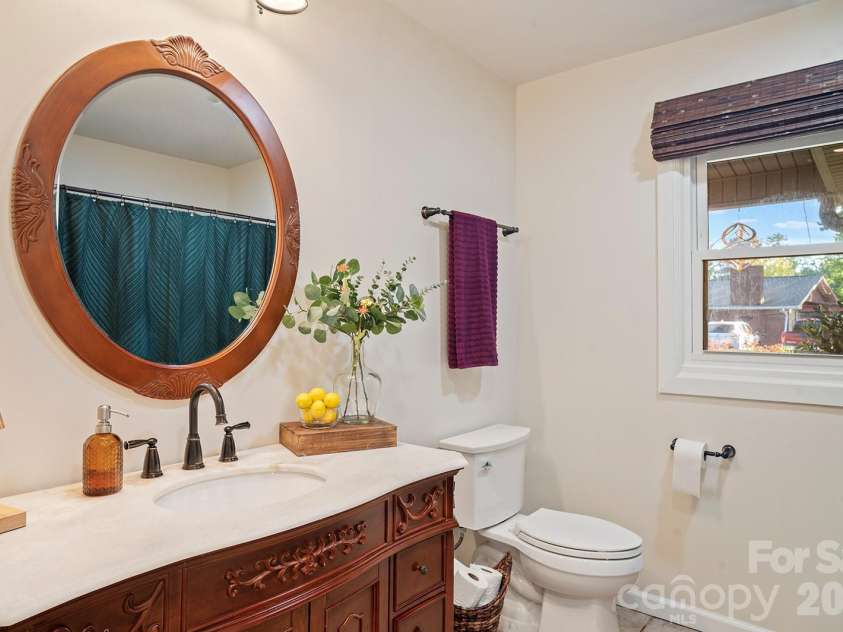 98 Pinecrest Lane, Hendersonville, NC 28739.  MLS# CAR4396564, YatesRealty ID 33095. 