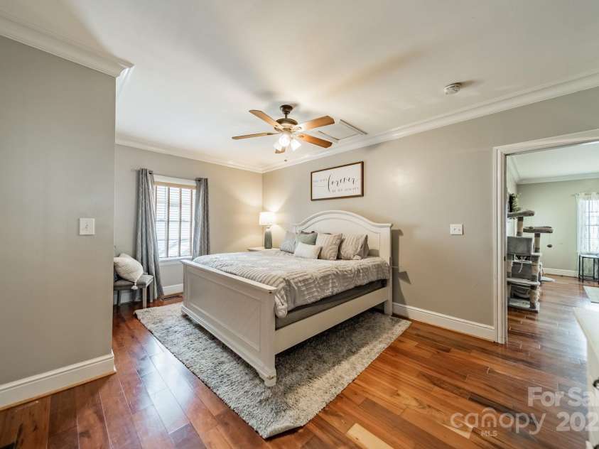 448 17th Street, Cramerton, NC 28032.  MLS# CAR4282724, YatesRealty ID 33096. 