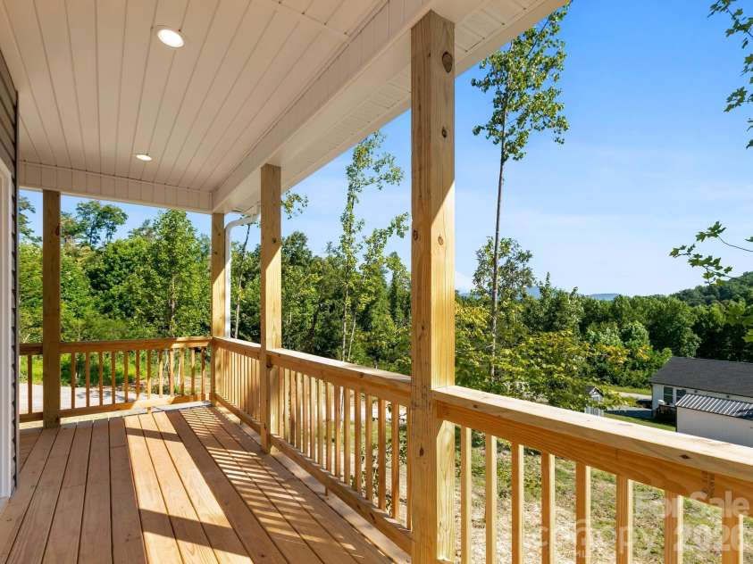 80 Vineyard Village Drive, Old Fort, NC 28762.  MLS# CAR4397361, YatesRealty ID 33098. 