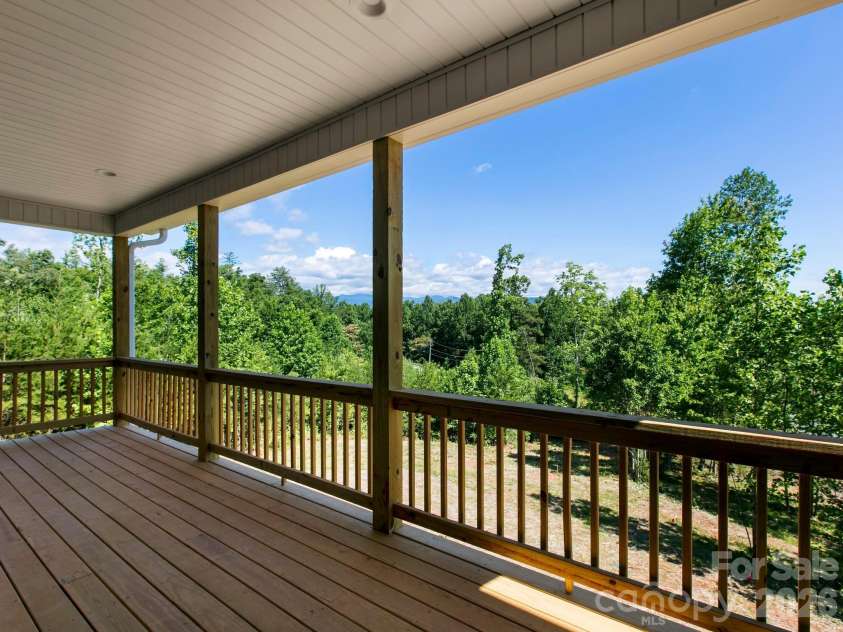 105 Vineyard Village Drive, Old Fort, NC 28762.  MLS# CAR4397362, YatesRealty ID 33099. 