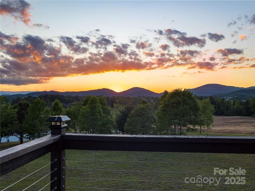 639 Byers Cove Road, Hendersonville, NC 28792.  MLS# CAR4306480, YatesRealty ID 331. 