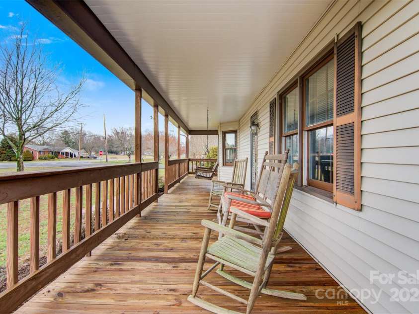 9566 Wilson Road, Hildebran, NC 28637.  MLS# CAR4207560, YatesRealty ID 331. 