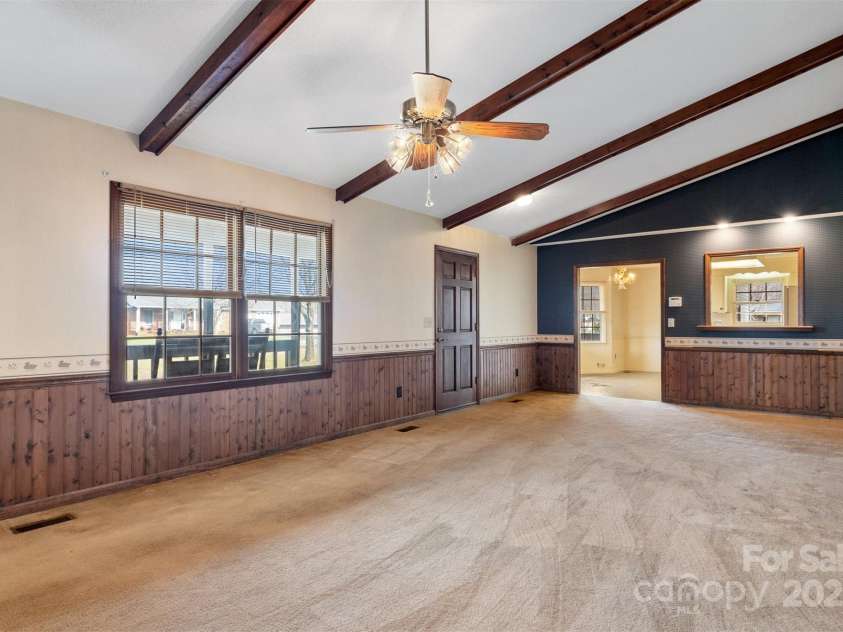 9566 Wilson Road, Hildebran, NC 28637.  MLS# CAR4207560, YatesRealty ID 331. 
