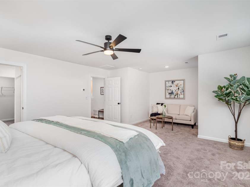 1563 Riverview Circle, Fort Lawn, SC 29714.  MLS# CAR4286828, YatesRealty ID 3310. 