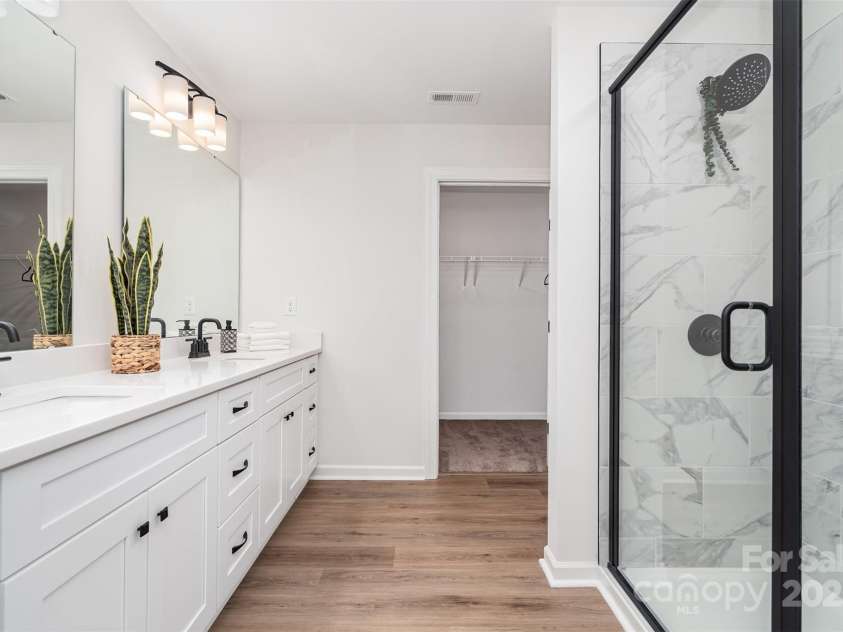 1563 Riverview Circle, Fort Lawn, SC 29714.  MLS# CAR4286828, YatesRealty ID 3310. 