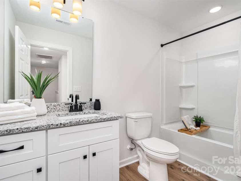 1563 Riverview Circle, Fort Lawn, SC 29714.  MLS# CAR4286828, YatesRealty ID 3310. 