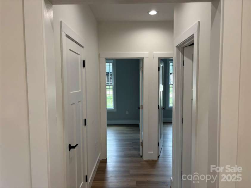 3335 48th Avenue, Hickory, NC 28601.  MLS# CAR4190507, YatesRealty ID 3310. 