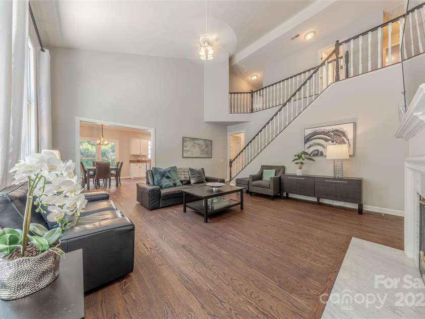 2836 Providence Spring Lane, Charlotte, NC 28270.  MLS# CAR4278726, YatesRealty ID 33101. Open Concept