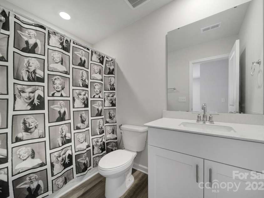 239 Cedar Knoll Circle, Pineville, NC 28134.  MLS# CAR4281138, YatesRealty ID 33102. 