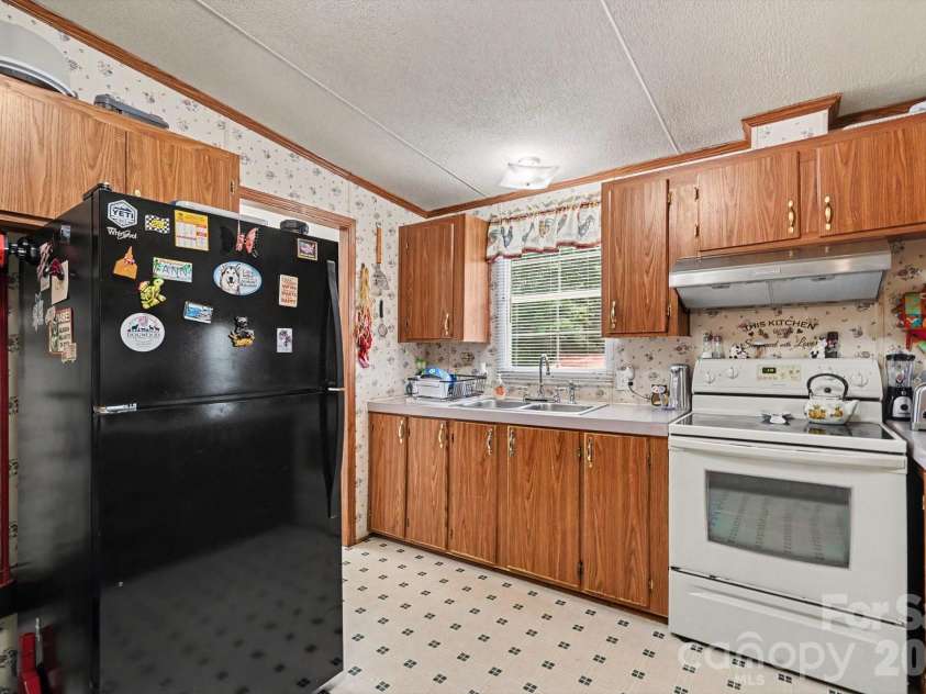 4665 Blade Run Road, Edgemoor, SC 29712.  MLS# CAR4386564, YatesRealty ID 33105. 