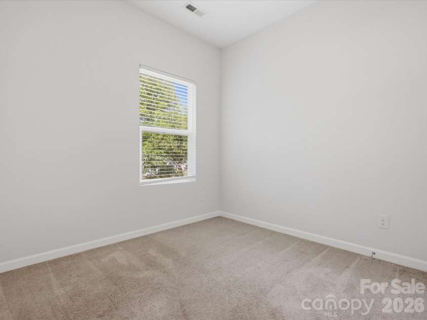 1609 Ronald Street, Charlotte, NC 28216.  MLS# CAR4397895, YatesRealty ID 33106. 