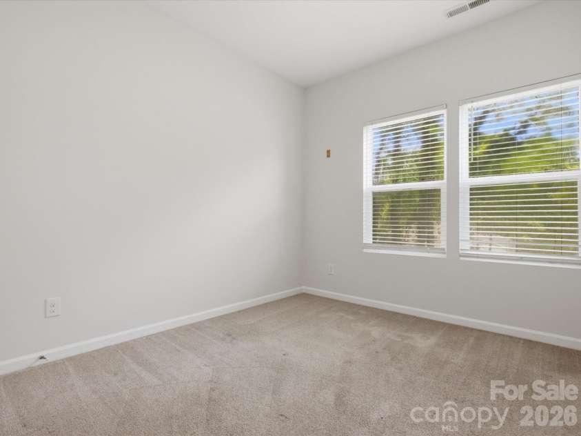 1609 Ronald Street, Charlotte, NC 28216.  MLS# CAR4397895, YatesRealty ID 33106. 