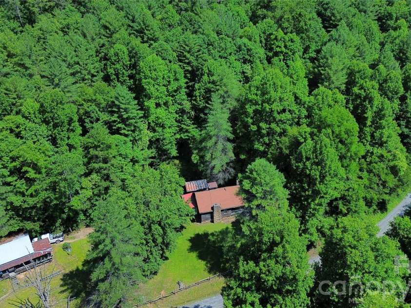 8340 Hwy 90 Highway, Collettsville, NC 28611.  MLS# CAR4397451, YatesRealty ID 33109. 
