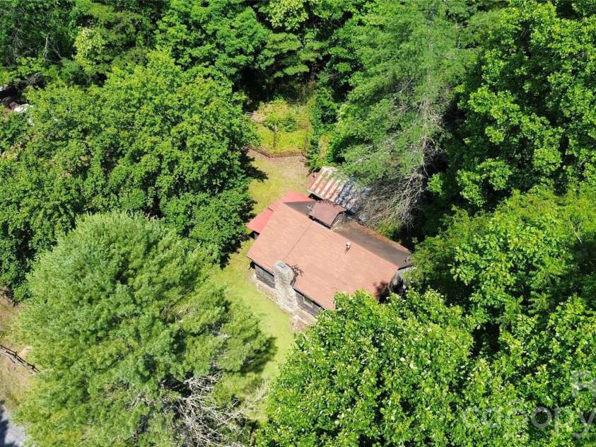 8340 Hwy 90 Highway, Collettsville, NC 28611.  MLS# CAR4397451, YatesRealty ID 33109. 