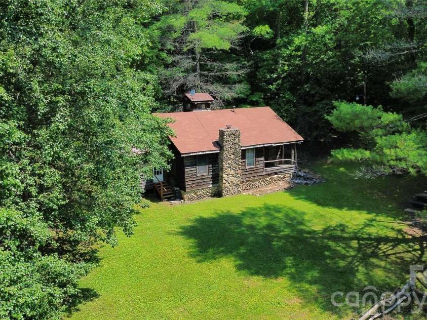 8340 Hwy 90 Highway, Collettsville, NC 28611.  MLS# CAR4397451, YatesRealty ID 33109. 