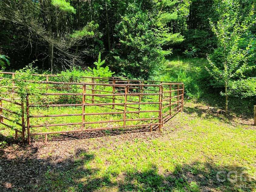 8340 Hwy 90 Highway, Collettsville, NC 28611.  MLS# CAR4397451, YatesRealty ID 33109. 