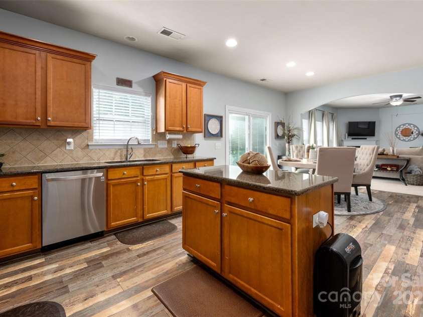8909 Savannah Road, Harrisburg, NC 28075.  MLS# CAR4269796, YatesRealty ID 33109. 