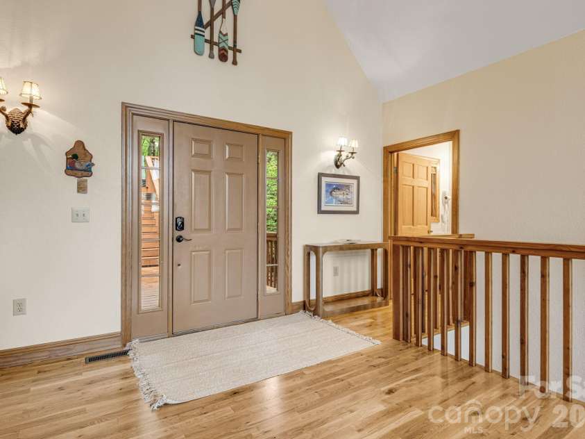 189 Cameron Lane, Lake Lure, NC 28746.  MLS# CAR4345365, YatesRealty ID 33111. 