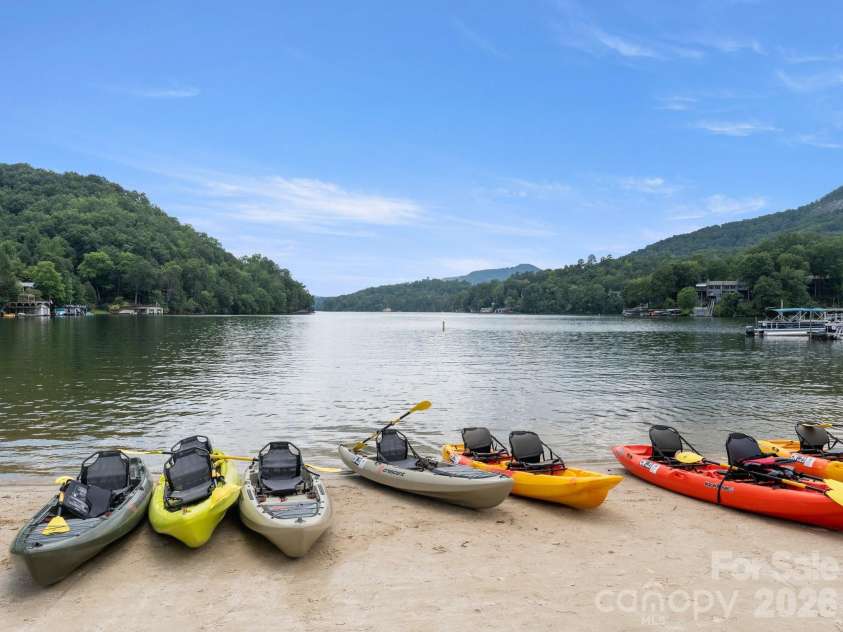 189 Cameron Lane, Lake Lure, NC 28746.  MLS# CAR4345365, YatesRealty ID 33111. 
