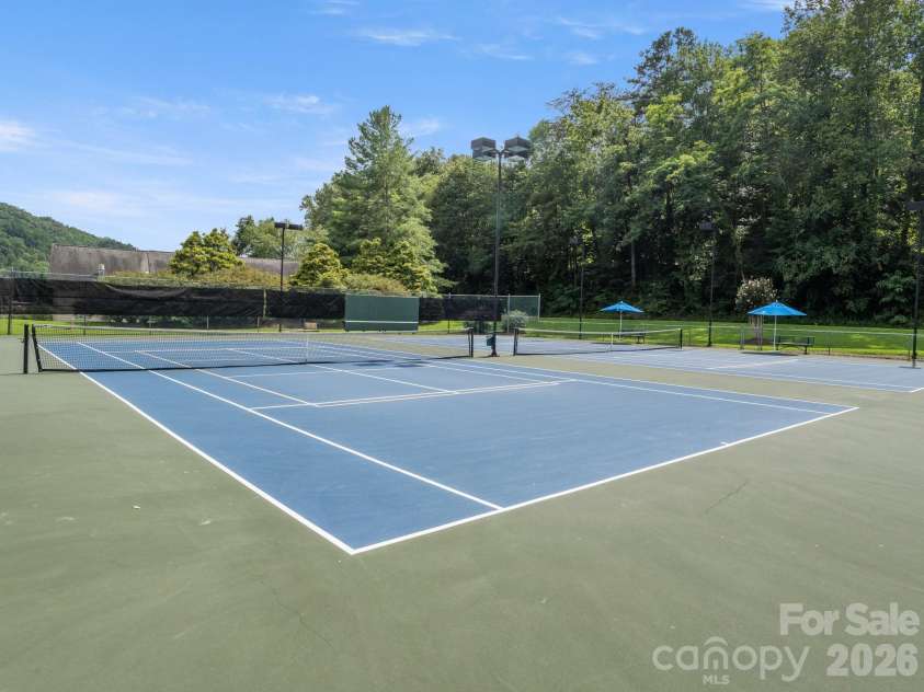 189 Cameron Lane, Lake Lure, NC 28746.  MLS# CAR4345365, YatesRealty ID 33111. 