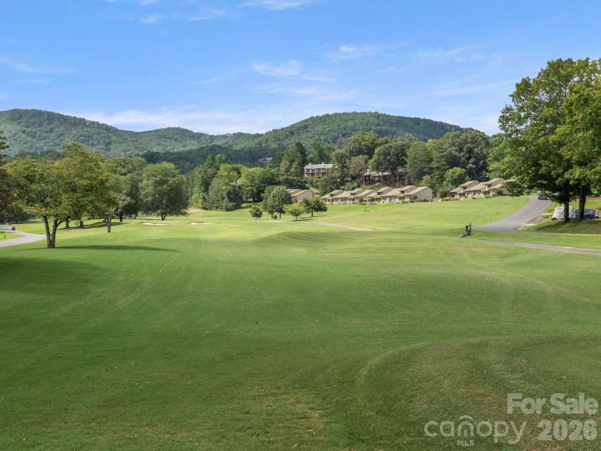 189 Cameron Lane, Lake Lure, NC 28746.  MLS# CAR4345365, YatesRealty ID 33111. 