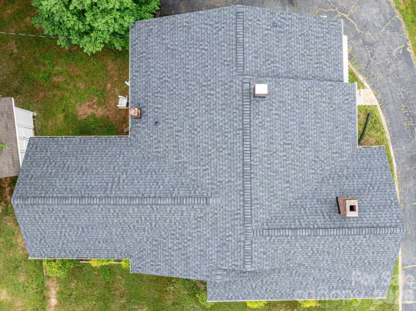 46 Gilkey Street, Marion, NC 28752.  MLS# CAR4396879, YatesRealty ID 33112. 