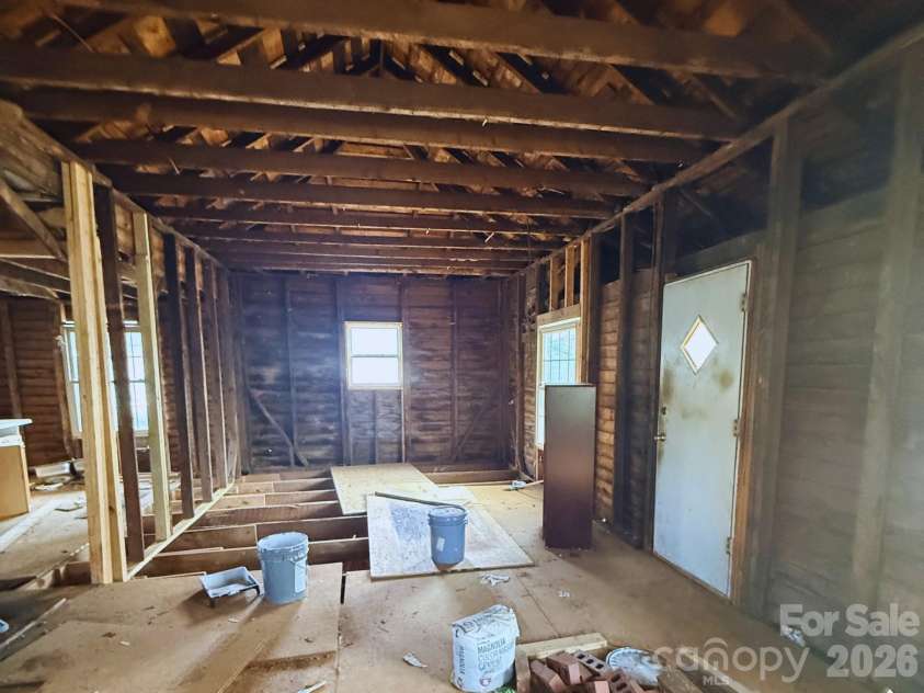 241 Ervin Avenue, Newton, NC 28658.  MLS# CAR4397708, YatesRealty ID 33113. 