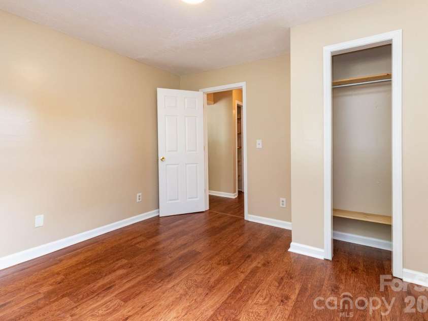 129 Shelburne Road, Asheville, NC 28806.  MLS# CAR4397119, YatesRealty ID 33114. Bedroom #2