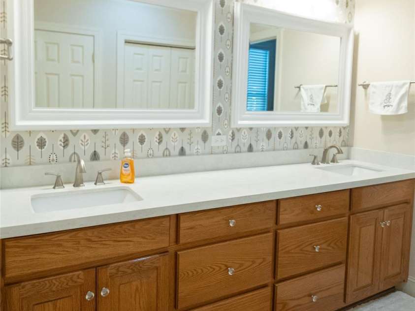 117 Beechmont Drive, Morganton, NC 28655.  MLS# CAR4397972, YatesRealty ID 33115. 