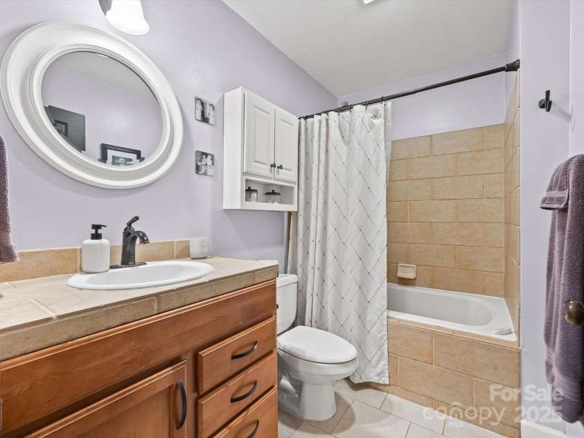 4065 Mountainview Street, Gastonia, NC 28056.  MLS# CAR4290116, YatesRealty ID 33115. Full bathroom on main