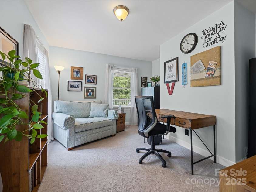 4065 Mountainview Street, Gastonia, NC 28056.  MLS# CAR4290116, YatesRealty ID 33115. Office/flex space left of front entry door.