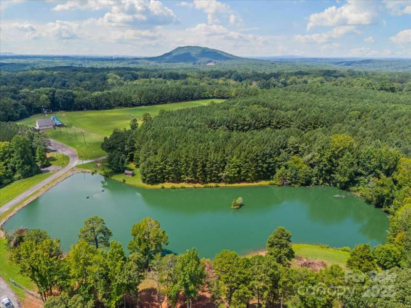 4065 Mountainview Street, Gastonia, NC 28056.  MLS# CAR4290116, YatesRealty ID 33115. Pond at golf range entry