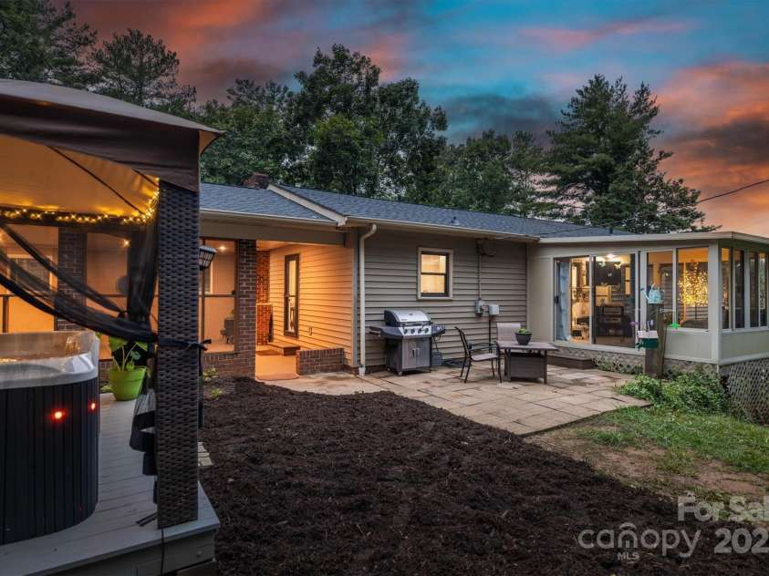 1301 Dudley Shoals Road, Granite Falls, NC 28630.  MLS# CAR4285848, YatesRealty ID 33118. 