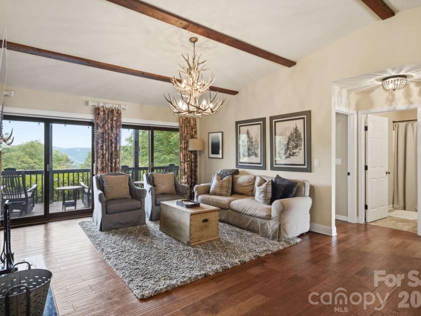 276 Four Diamond Drive, Seven Devils, NC 28604.  MLS# CAR4394348, YatesRealty ID 33119. 
