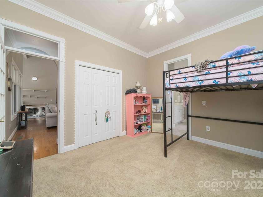 38 Par Drive, Granite Falls, NC 28630.  MLS# CAR4309400, YatesRealty ID 3312. 