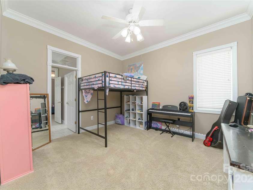 38 Par Drive, Granite Falls, NC 28630.  MLS# CAR4309400, YatesRealty ID 3312. 