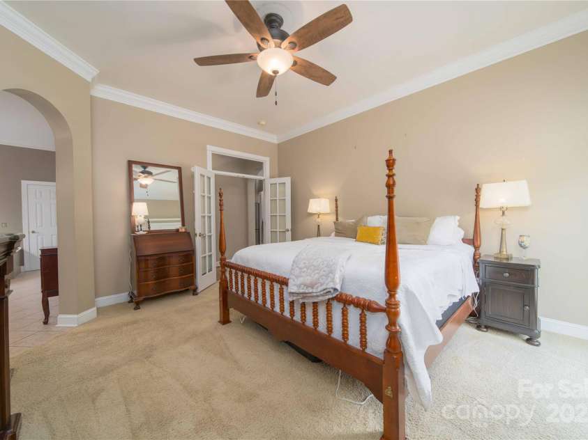 38 Par Drive, Granite Falls, NC 28630.  MLS# CAR4309400, YatesRealty ID 3312. 