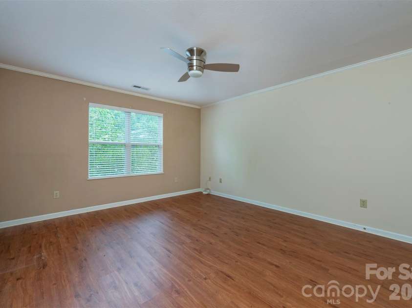 509 Carrington Place, Arden, NC 28704.  MLS# CAR4384818, YatesRealty ID 33123. Bedroom 1