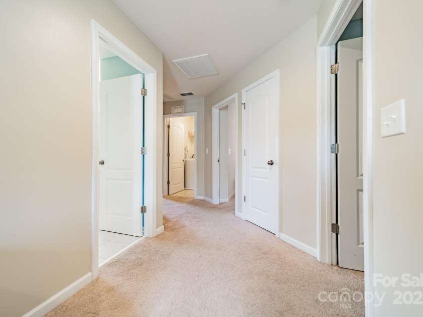 5804 Dinsmore Lane, Belmont, NC 28012.  MLS# CAR4264169, YatesRealty ID 33124. 