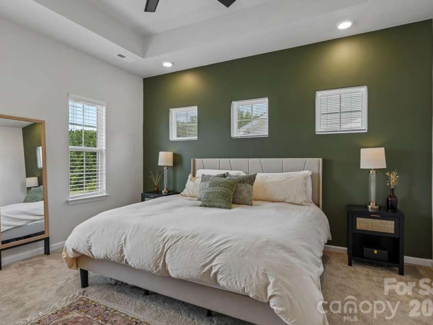 10122 Hemingway Place, Charlotte, NC 28227.  MLS# CAR4396419, YatesRealty ID 33125. Primary Bedroom 