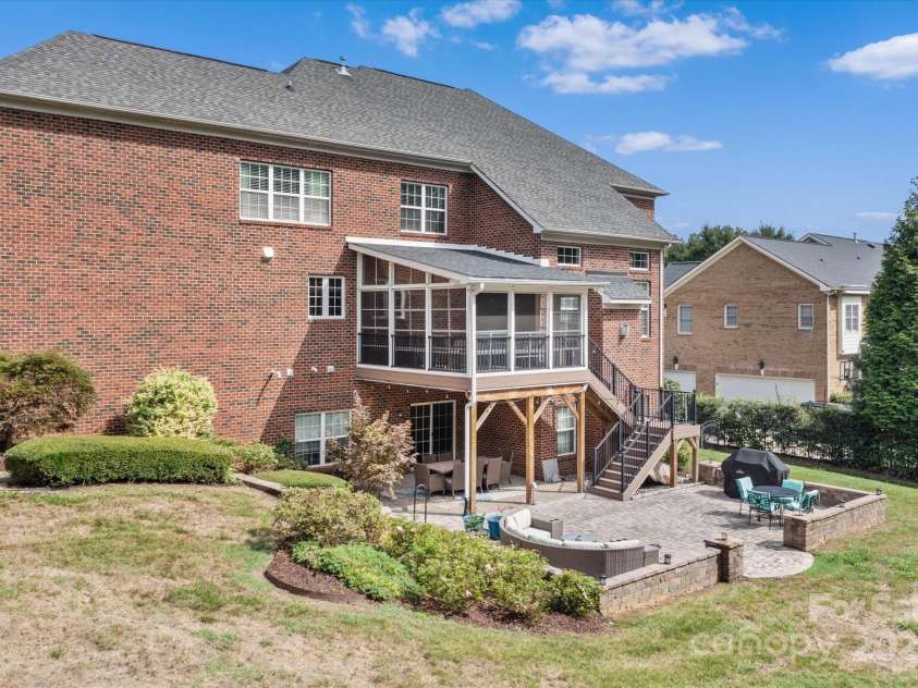 1040 Lake Forest Drive, Matthews, NC 28104.  MLS# CAR4285953, YatesRealty ID 33125. Extended Patio